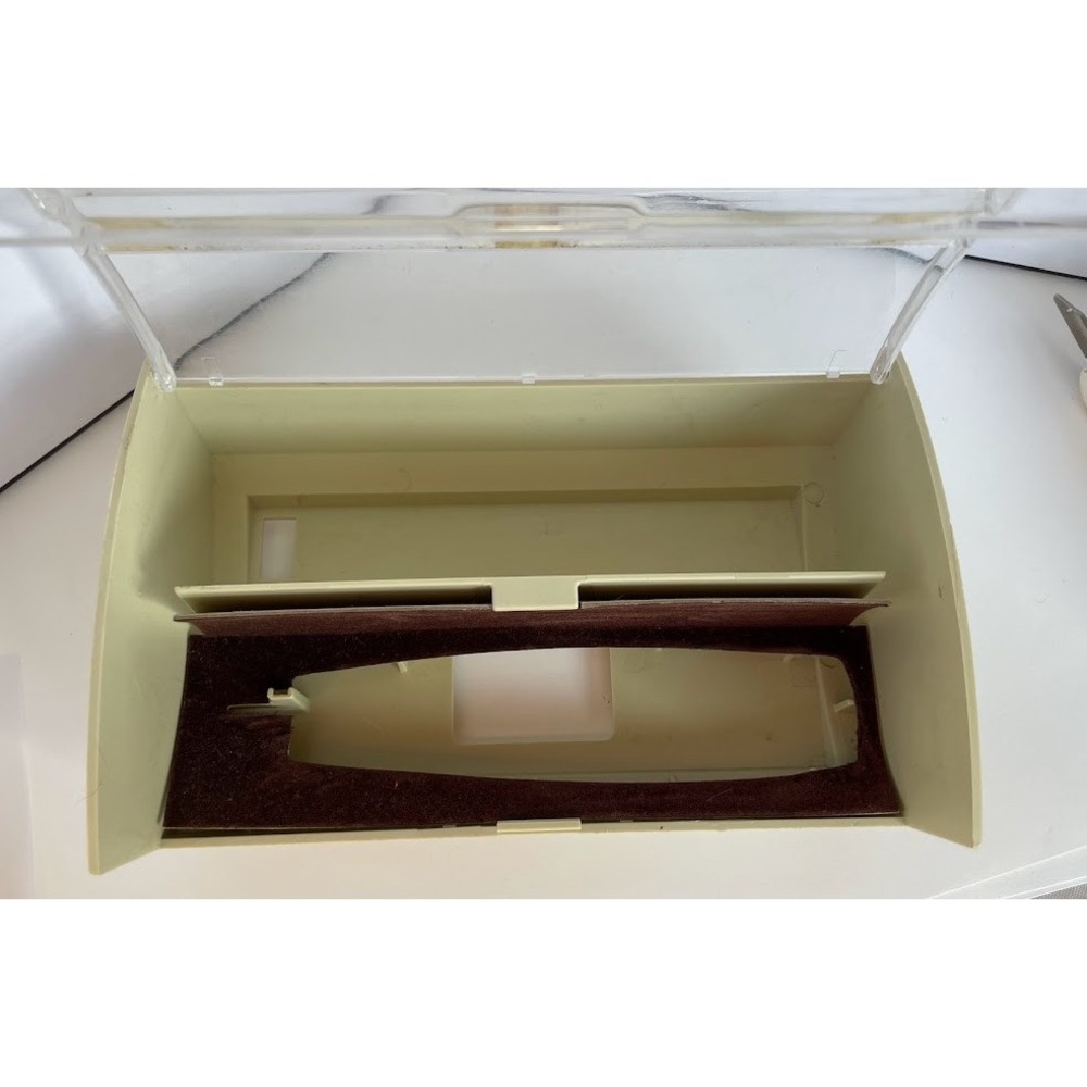 Sears Electric Scissors Sewing Tool 344.2179 Cream Good Corded Fabric Cutter